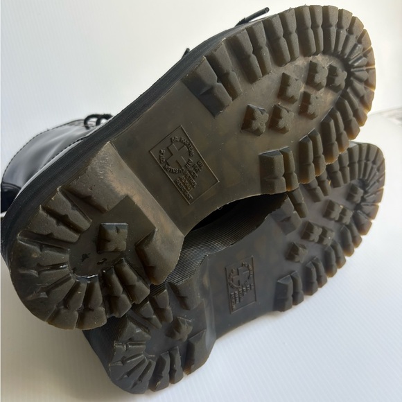 Dr. Martens Jadon Platform Leather Women's Boot - Black Polished Size 6 - Picture 7 of 16